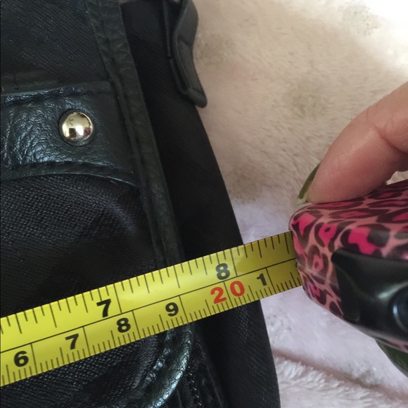 Woman’s crossbody purse - Picture 5 of 7